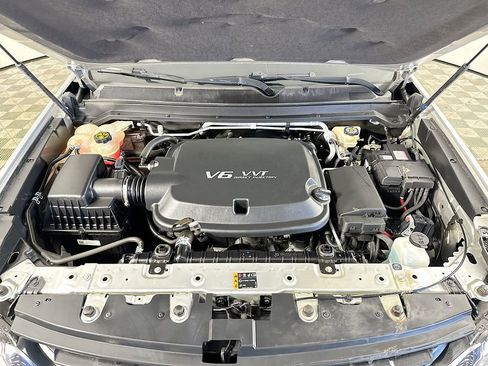 Used 2017 Chevrolet Colorado LT w/ LT Convenience Package AWD/4WD image 35