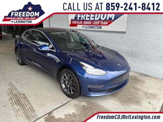 Used 2018 Tesla Model 3 Long Range RWD image 1