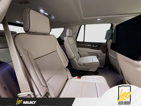 Used 2024 GMC Yukon Denali w/ Denali Reserve Package AWD/4WD image 31
