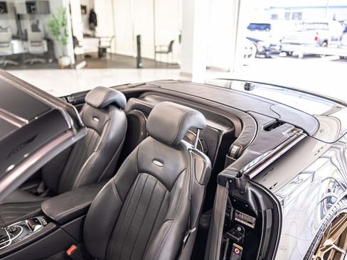 Used 2004 Mercedes-Benz SL 55 AMG image 17