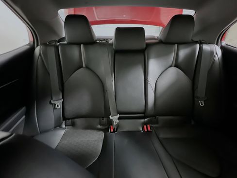 Used 2022 Toyota Camry XSE image 33