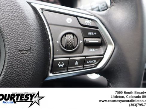 Used 2024 Acura RDX SH-AWD image 12
