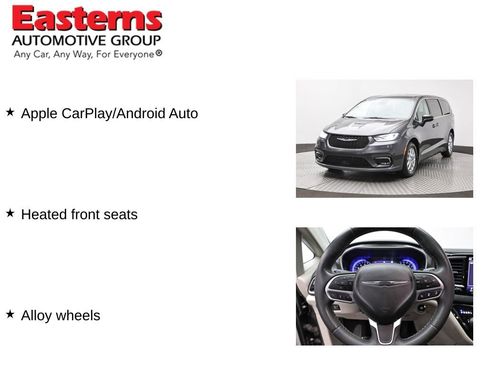 Used 2023 Chrysler Pacifica Touring-L FWD image 11