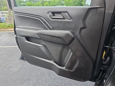 Used 2024 Chevrolet Colorado W/T RWD image 30