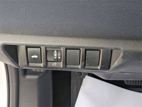 Used 2023 Subaru Legacy Premium image 16