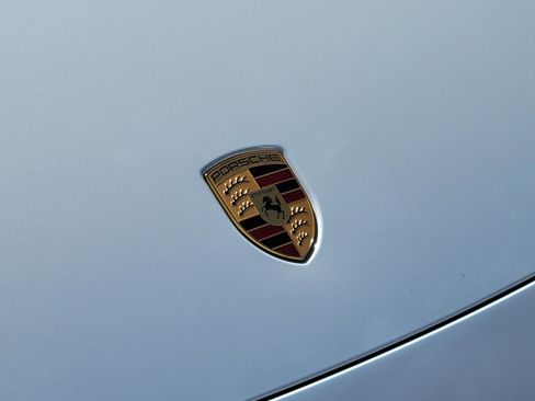 Used 2025 Porsche Macan Electric image 35