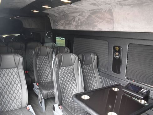 Used 2024 Mercedes-Benz Sprinter 3500 w/ Parking Package image 30