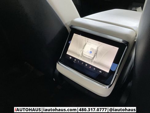 Used 2021 Tesla Model S Plaid image 23