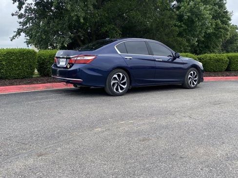 Used 2016 Honda Accord EX-L image 3