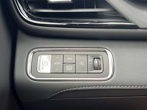 Used 2026 Buick Enclave Sport Touring w/ Power Package AWD/4WD image 30