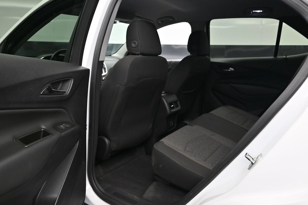 Used 2024 Chevrolet Equinox LT FWD image 15