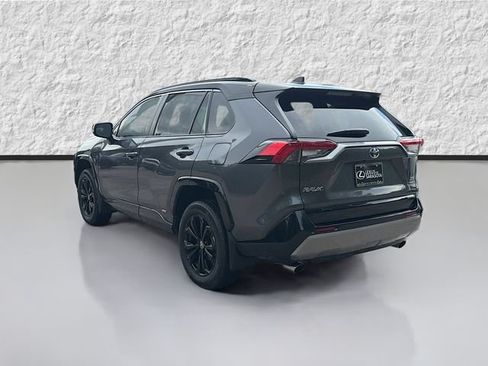 Used 2024 Toyota RAV4 XSE AWD/4WD image 5