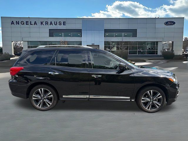 Used 2019 Nissan Pathfinder Platinum AWD/4WD image 9