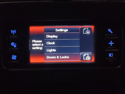 Used 2019 Dodge Journey SE image 25