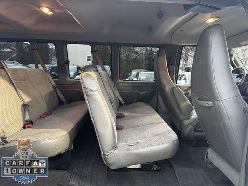 Used 2024 Chevrolet Express 3500 LT w/ LT Preferred Equipment Group image 12