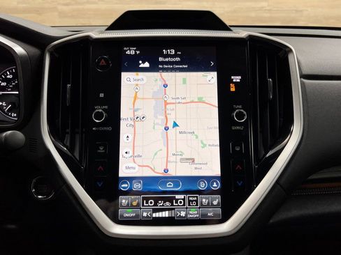 Used 2023 Subaru Ascent Touring image 8