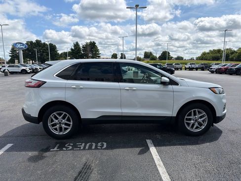 Used 2023 Ford Edge SEL w/ Convenience Package AWD/4WD image 5
