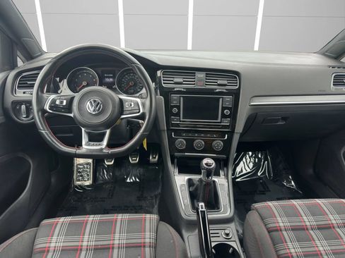 Used 2018 Volkswagen GTI S FWD image 16