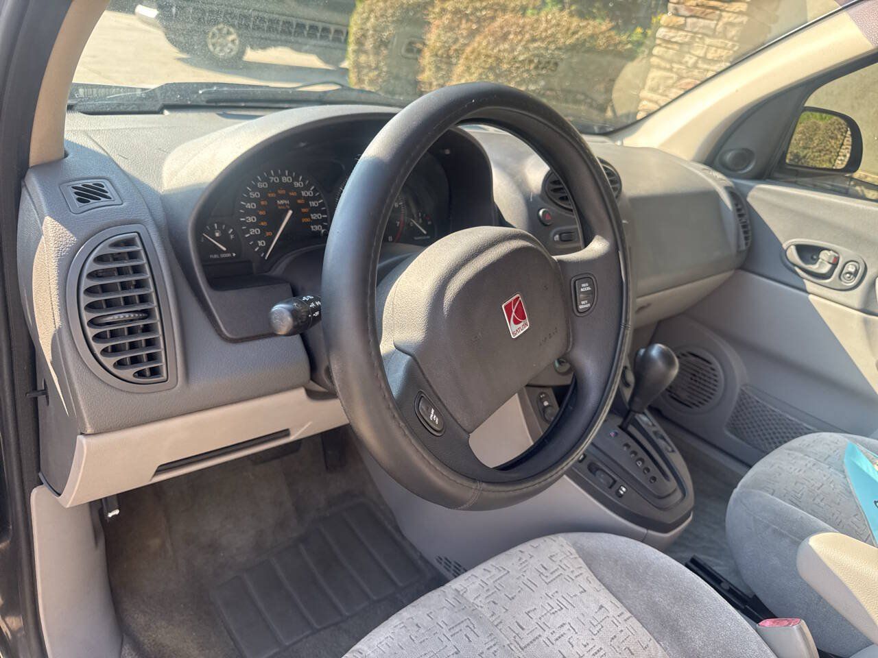 Used 2002 Saturn Vue AWD V6 image 10