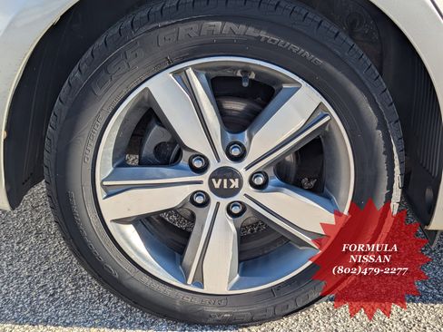 Used 2018 Kia Forte LX w/ LX Popular Package image 10