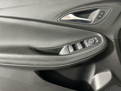 Used 2023 Buick Encore GX Select image 23