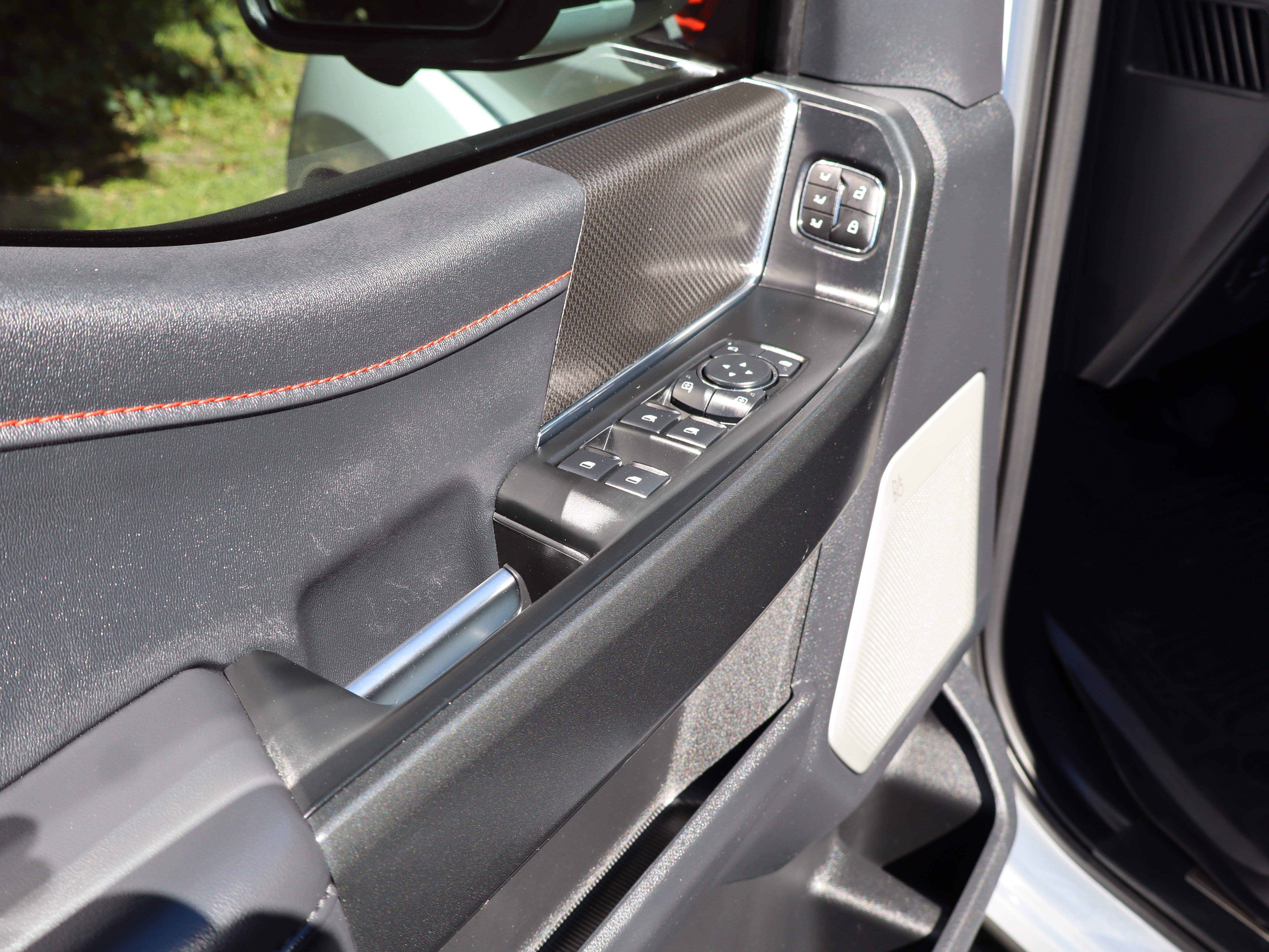 Used 2026 Ford F150 Raptor AWD/4WD image 24
