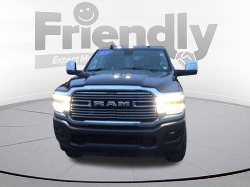 Used 2024 RAM 3500 Laramie AWD/4WD image 2