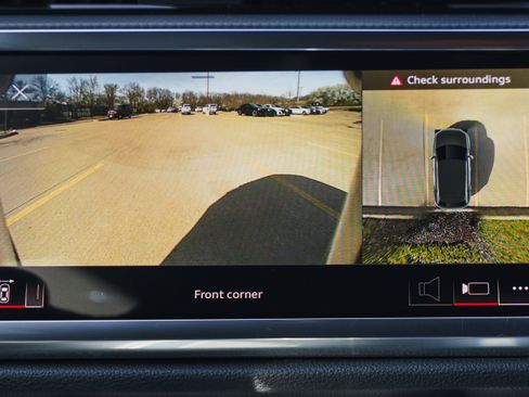 Certified 2022 Audi Q3 2.0T Premium Plus AWD/4WD image 15