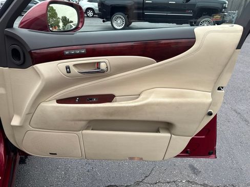 Used 2011 Lexus LS 460 AWD w/ Luxury Value Edition image 38
