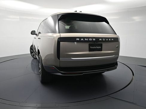 Used 2023 Land Rover Range Rover Long Wheelbase Autobiography AWD/4WD image 27
