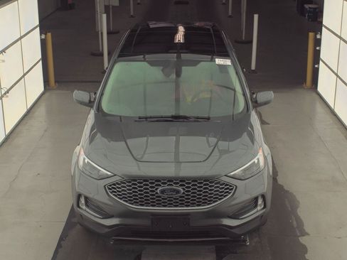 Used 2024 Ford Edge SEL w/ Convenience Package AWD/4WD image 10