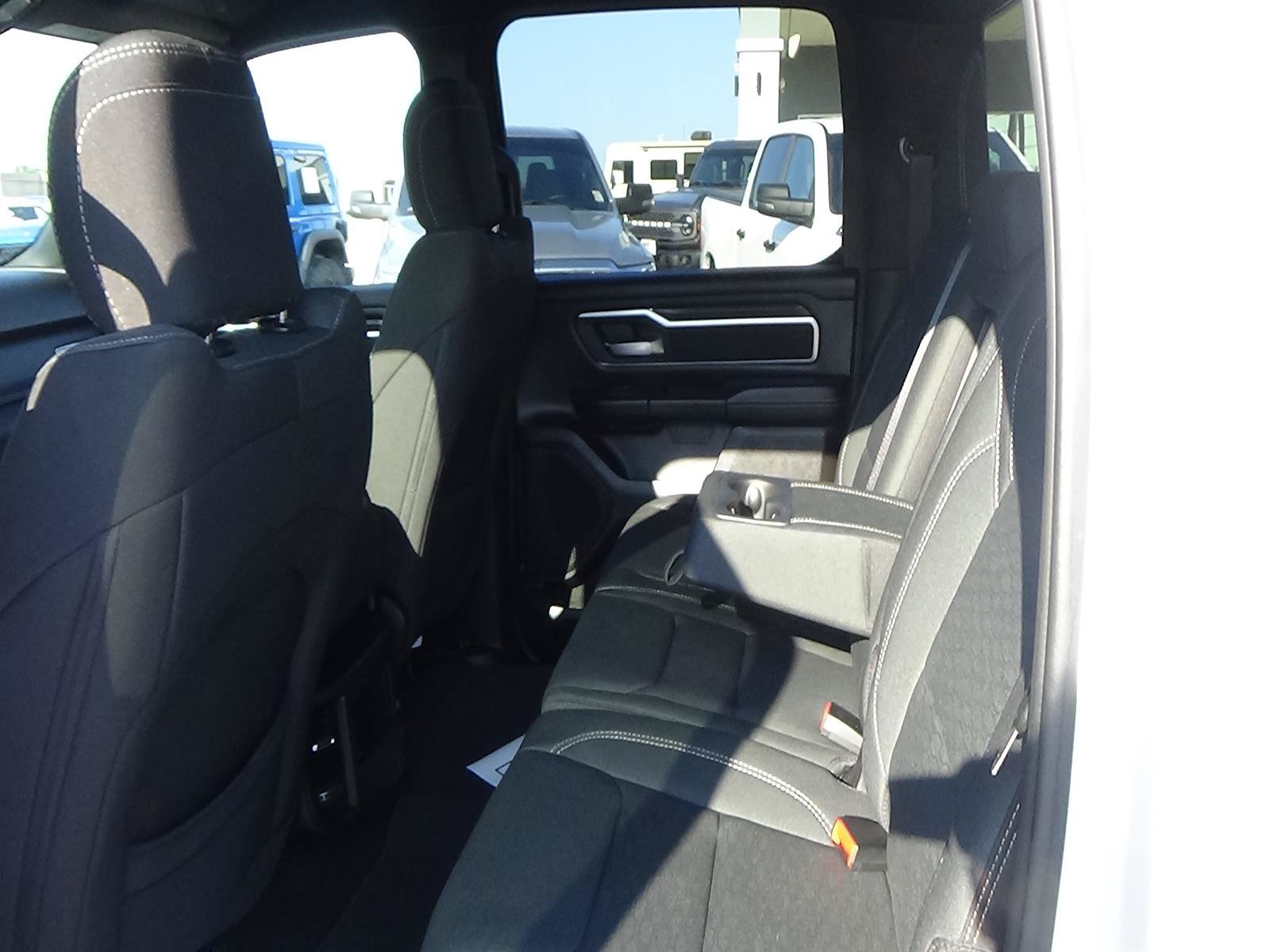 Used 2025 RAM 1500 Big Horn AWD/4WD image 12