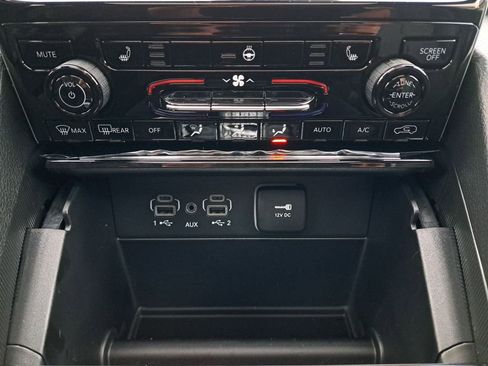 New 2025 Jeep Grand Cherokee Limited w/ MOPAR Finishing Package image 22