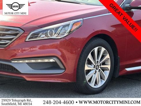 Used 2015 Hyundai Sonata Sport w/ Option Group 03 image 10
