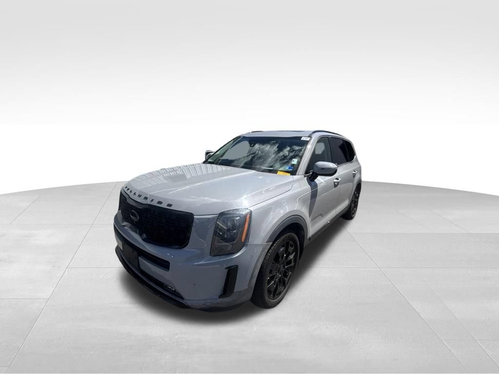 Used 2021 Kia Telluride SX w/ SX Prestige Package AWD/4WD image 2
