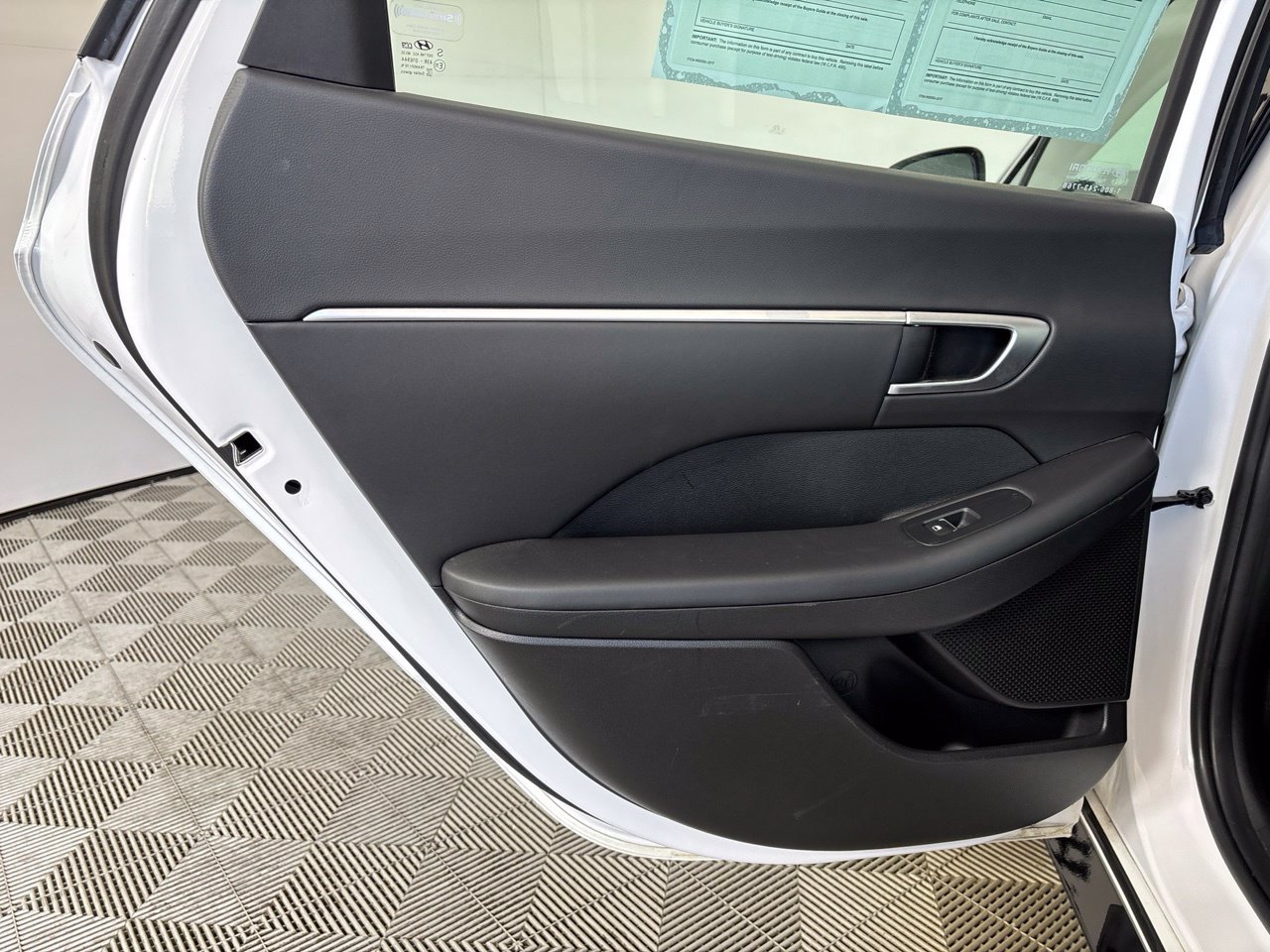 Used 2024 Hyundai Sonata SEL w/ Convenience Package FWD image 22