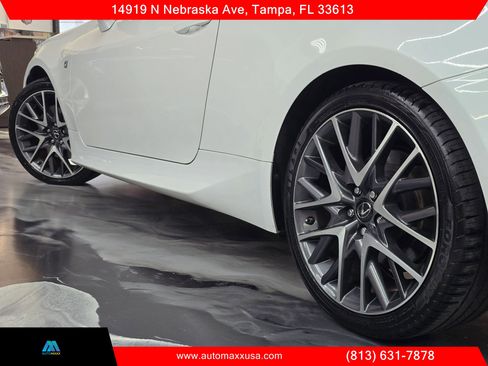 Used 2016 Lexus RC 200t RWD image 3