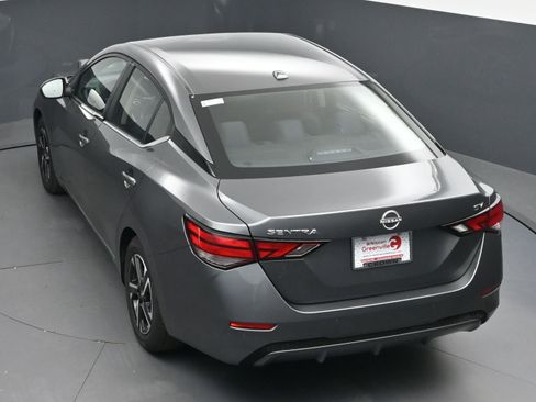 Certified 2024 Nissan Sentra SV image 34