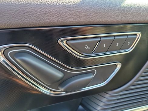 Used 2020 Lincoln Corsair FWD w/ Premium Package image 23