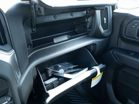 New 2026 Chevrolet Silverado 1500 Custom w/ LPO, Dark Essentials Package image 17