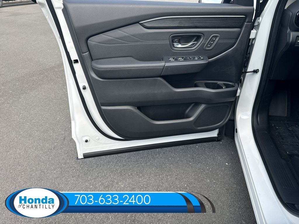 New 2026 Honda Pilot Touring image 26