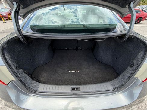 Used 2017 Nissan Sentra SV FWD image 15