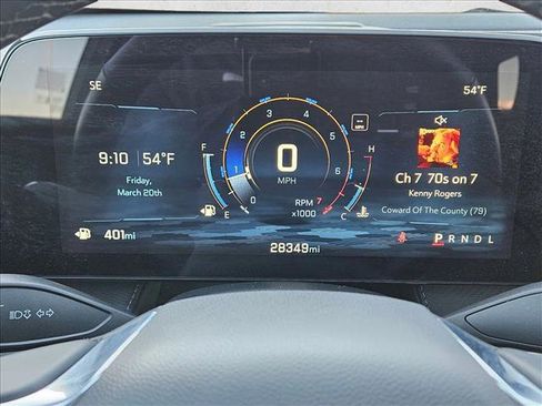 Used 2025 Chevrolet Equinox LT FWD image 11