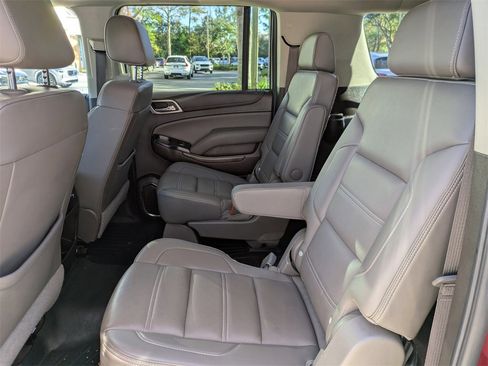 Used 2019 GMC Yukon XL Denali w/ Enhanced Security Package image 14