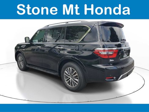 Used 2021 Nissan Armada SL w/ Captain's Chairs Package RWD image 4