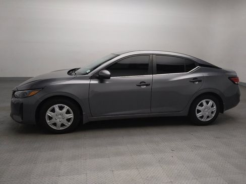 Used 2024 Nissan Sentra S FWD image 2