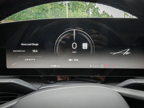 Used 2025 Lucid Air Touring AWD/4WD image 21