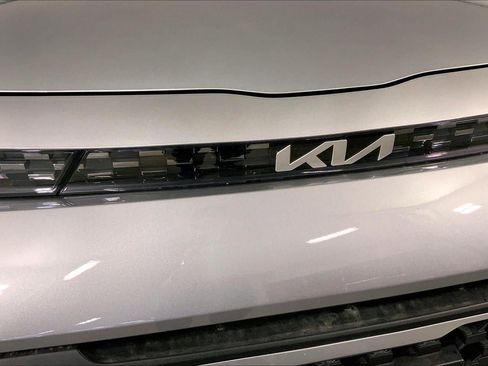 Used 2025 Kia Soul LX image 28