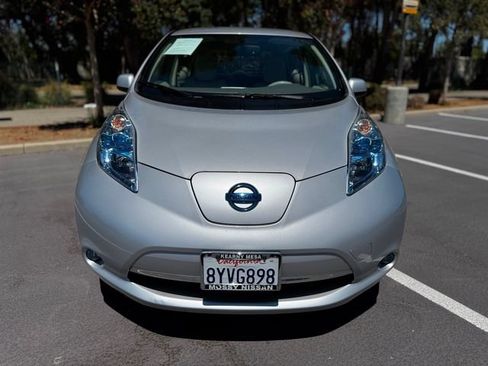 Used 2012 Nissan Leaf SL FWD image 5