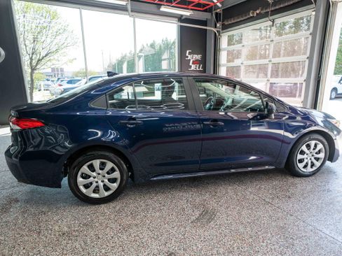 Used 2024 Toyota Corolla LE image 4